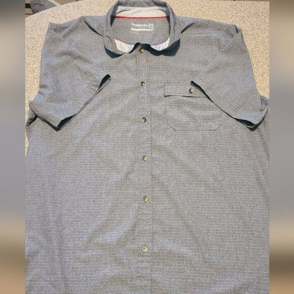 Mens xl avalanche button up - Picture 1 of 6